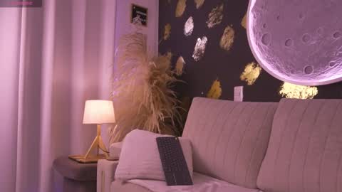 Day Wilkinht online show from March 26, 2026, 8:36 pm