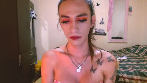 dayanna_01_ online show from June 9, 2026, 6:41 pm