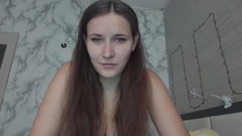 Snapshot of daylightmuse chatting on September 9, 2025, 8:03 am daylightmuse online show from September 9, 2025, 8:03 am