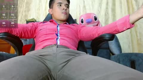 Snapshot of dayro_dduran chatting on May 3, 2026, 7:53 pm dayro_dduran online show from May 3, 2026, 7:53 pm