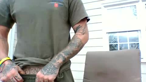 Snapshot of daytonadalton chatting on February 9, 2025, 2:40 pm Daytona Dalton online show from February 9, 2025, 2:40 pm