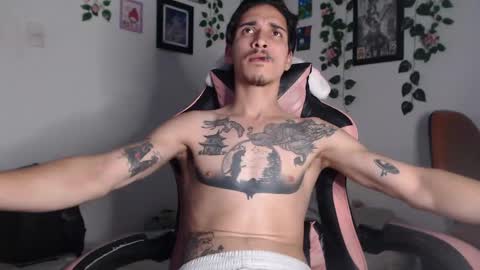 dazzayy online show from December 13, 2024, 12:20 am