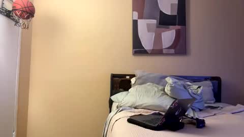 Jiminy Dick It online show from November 19, 2025, 5:40 am