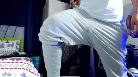 dcollins_ online show from December 3, 2025, 7:38 am