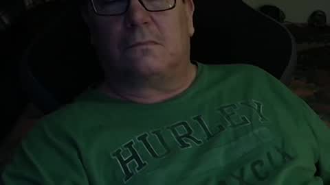 DC online show from September 28, 2025, 7:19 pm