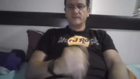 Snapshot of dddermattt chatting on January 7, 2025, 3:35 am Play with me while I watch you german handsome squirtlover love small girls small tits big clit cut c2c shaved online show from January 7, 2025, 3:35 am
