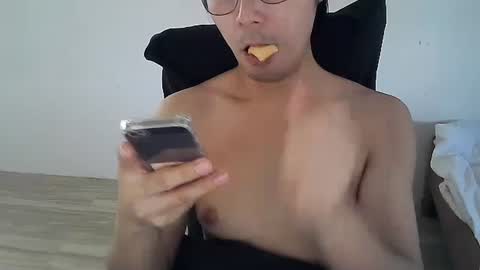 Snapshot of ddemorito10 chatting on February 23, 2025, 1:46 am Targanyen13 online show from February 23, 2025, 1:46 am