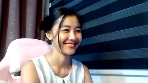 Angel online show from October 28, 2025, 11:51 pm