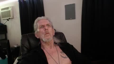 deaconoddeye online show from December 14, 2025, 7:58 am