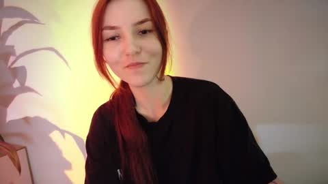 Snapshot of dead_girll chatting on April 27, 2026, 11:14 pm freak online show from April 27, 2026, 11:14 pm