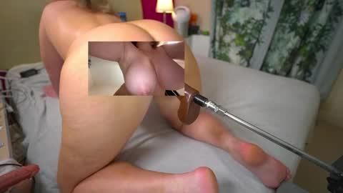 DEAF Zoe and NaughtiestGal Misty online show from February 11, 2026, 6:24 pm