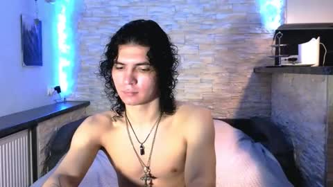 dean_raven online show from March 18, 2026, 4:37 am