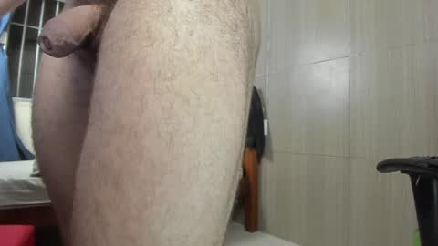 Snapshot of deanlek chatting on January 31, 2025, 10:52 pm Dean online show from January 31, 2025, 10:52 pm