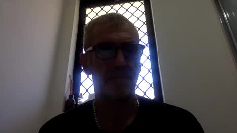 Snapshot of deanofflove2210 chatting on January 1, 2025, 4:50 am deanofflove2210 online show from January 1, 2025, 4:50 am