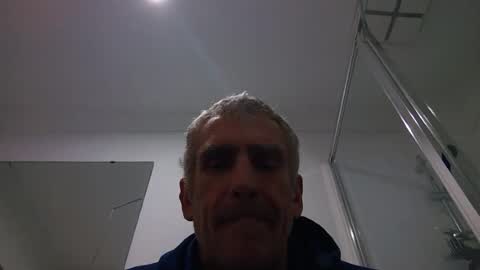 Snapshot of deanofflove2210 chatting on August 4, 2026, 1:09 am deanofflove2210 online show from August 4, 2026, 1:09 am