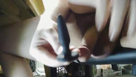 DK814 online show from January 5, 2025, 7:39 pm