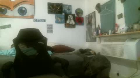 DEBBIE online show from November 5, 2025, 9:59 pm