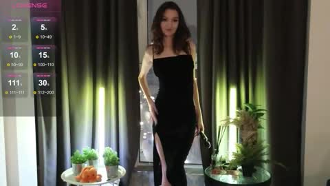 Eva online show from November 26, 2025, 5:47 pm