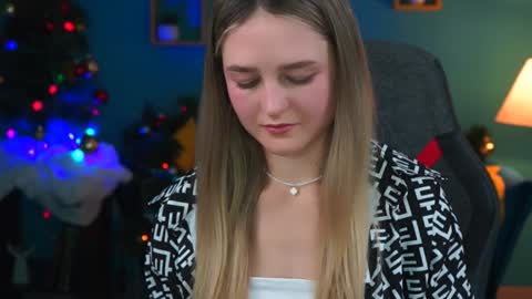 Snapshot of deboralarson chatting on December 20, 2024, 5:25 am Debora online show from December 20, 2024, 5:25 am