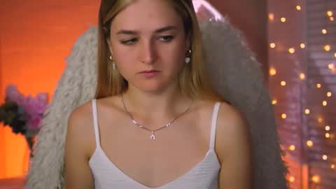 Snapshot of deboralarson chatting on September 22, 2025, 4:03 am Debora online show from September 22, 2025, 4:03 am