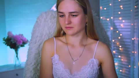 Snapshot of deboralarson chatting on September 25, 2025, 7:12 am Debora online show from September 25, 2025, 7:12 am