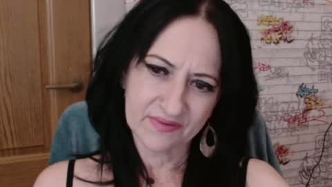 Snapshot of debramilf chatting on July 5, 2026, 1:34 am DebraMilf online show from July 5, 2026, 1:34 am