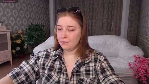 debramust online show from February 23, 2025, 1:10 pm