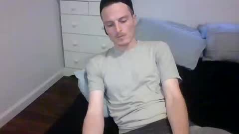 Snapshot of dee4dayz19 chatting on October 11, 2025, 10:41 pm Dee4dayz online show from October 11, 2025, 10:41 pm