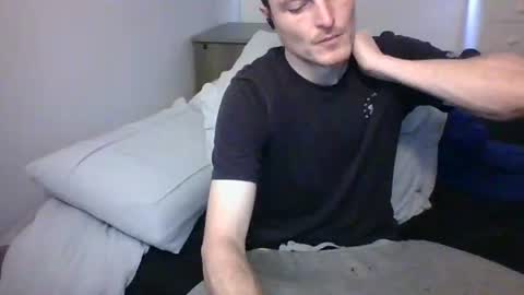 Snapshot of dee4dayz19 chatting on November 1, 2025, 4:42 pm Dee4dayz online show from November 1, 2025, 4:42 pm