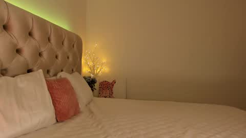 Denise online show from February 14, 2025, 7:12 pm