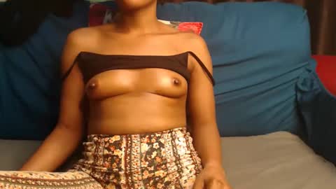 Snapshot of deedat4 chatting on February 10, 2026, 7:40 pm Dee online show from February 10, 2026, 7:40 pm