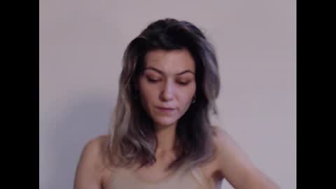 Deelightfull online show from March 6, 2025, 11:47 am