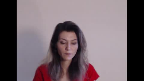 Deelightfull online show from March 12, 2025, 12:26 pm