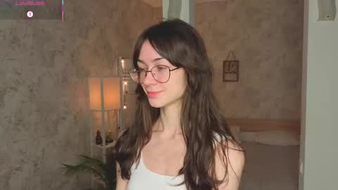 Amy online show from October 25, 2025, 7:41 pm