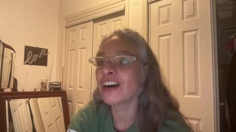 Snapshot of degeneratesaint chatting on October 7, 2025, 2:09 am Tori online show from October 7, 2025, 2:09 am