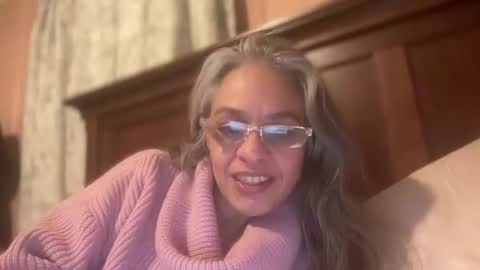 Tori online show from January 19, 2026, 5:11 am