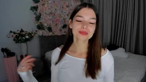 DegreeOfSincerity online show from October 1, 2025, 1:22 am