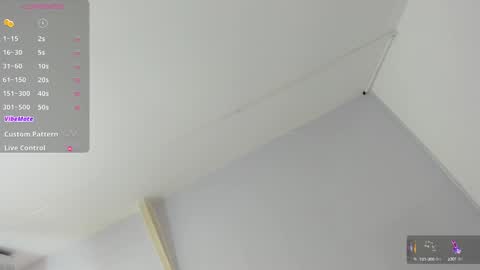 Snapshot of dei_v_48 chatting on December 5, 2024, 8:11 pm DEIVY online show from December 5, 2024, 8:11 pm