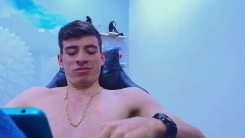 DEIBY online show from November 28, 2025, 9:39 pm