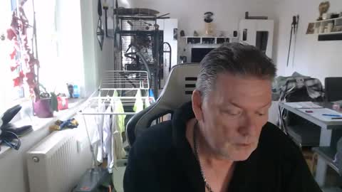 deinprinz2312 online show from March 15, 2026, 9:15 am