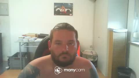 Snapshot of deinspielzeug87 chatting on November 3, 2025, 10:16 am deinspielzeug87 online show from November 3, 2025, 10:16 am