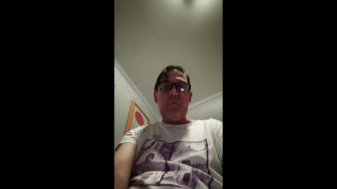 Snapshot of deividbowser chatting on May 4, 2026, 1:01 am deividbowser online show from May 4, 2026, 1:01 am