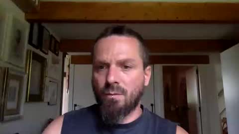 Hermes online show from September 12, 2025, 10:15 am