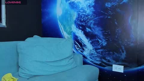 Snapshot of delessandro_world chatting on October 14, 2025, 12:55 am Delessandro online show from October 14, 2025, 12:55 am