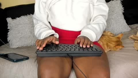 Snapshot of deli_la chatting on April 6, 2026, 4:46 am deli_la online show from April 6, 2026, 4:46 am