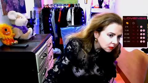 Delicacat online show from December 31, 2024, 7:51 pm