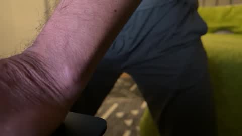 delicioso4u online show from February 13, 2026, 9:38 am