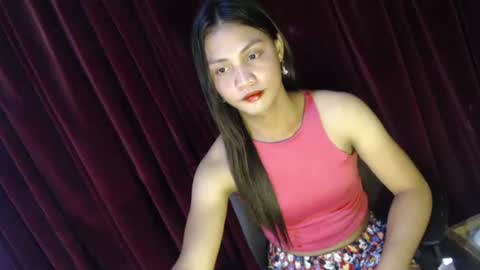 Snapshot of deliciouscum_rhianna chatting on April 21, 2026, 8:09 am deliciouscum_rhianna online show from April 21, 2026, 8:09 am