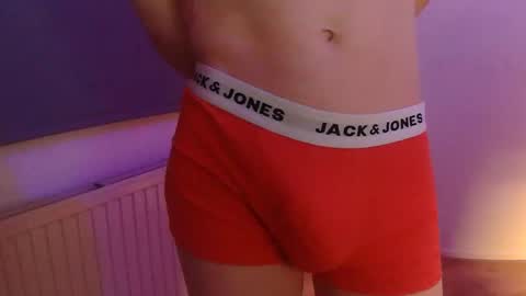 Snapshot of delight__19 chatting on December 2, 2025, 5:52 pm Delight 19 online show from December 2, 2025, 5:52 pm