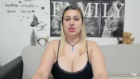 delightfulannemistress online show from December 23, 2024, 4:50 pm